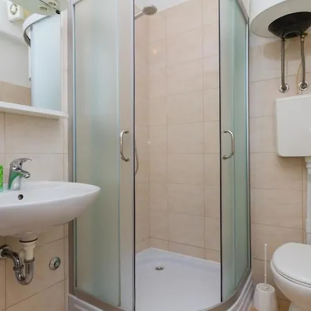 Perka Nr 1 In Der Nähe Von Und Apartment