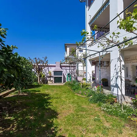 Perka No1 Appartement Pula