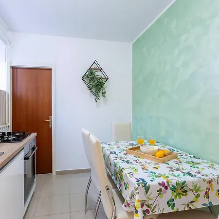 Appartement Perka No,1